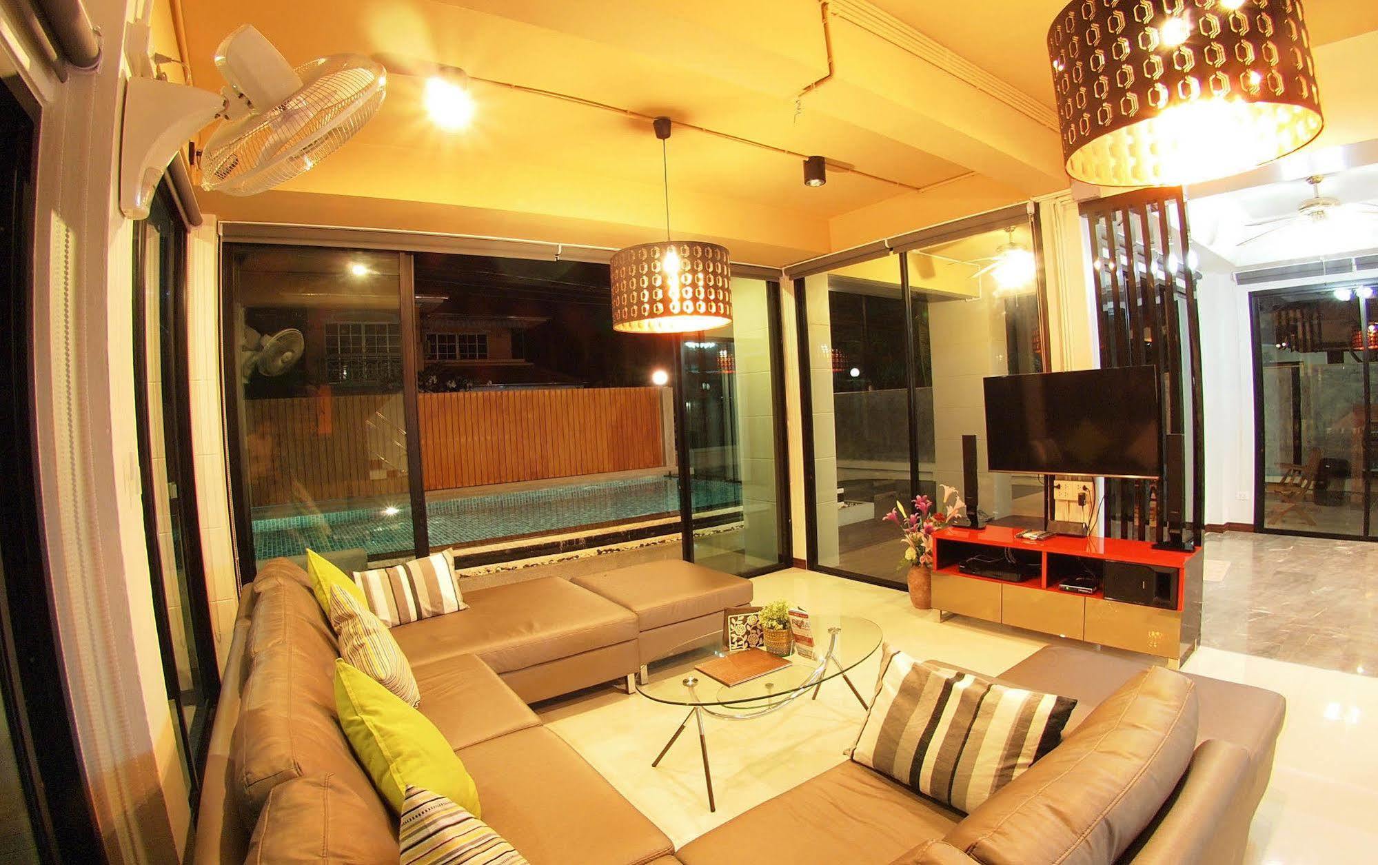 Vichy Villa Praia de Jomtien Exterior foto